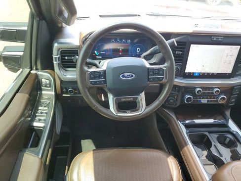 Used 2025 Ford F250 King Ranch AWD/4WD image 11
