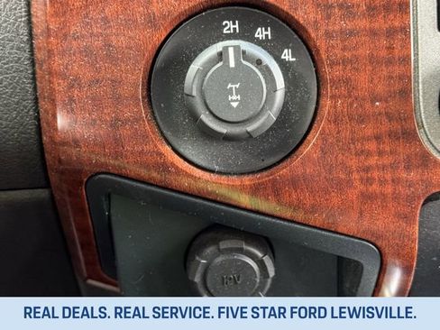 Used 2011 Ford F250 King Ranch w/ King Ranch w/Chrome Pkg image 19