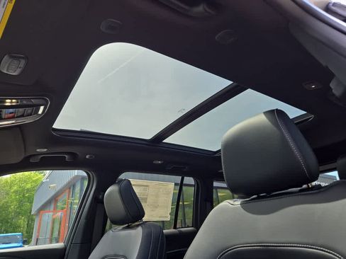 New 2026 Jeep Grand Cherokee Limited AWD/4WD image 20