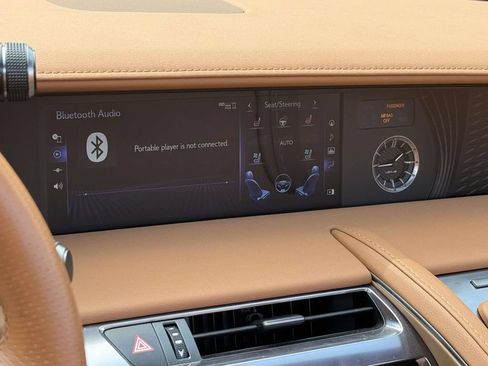 Used 2022 Lexus LC 500 Convertible w/ Touring Package RWD image 11