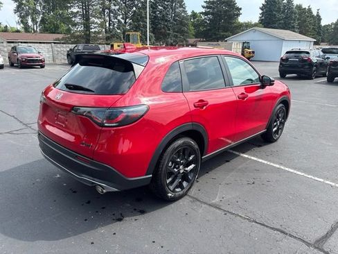 Used 2024 Honda HR-V Sport image 6