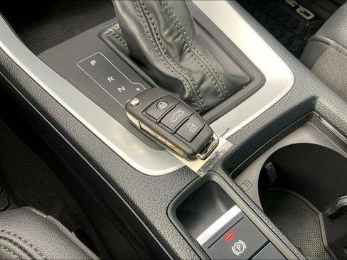 Certified 2022 Audi Q3 2.0T Premium AWD/4WD image 12