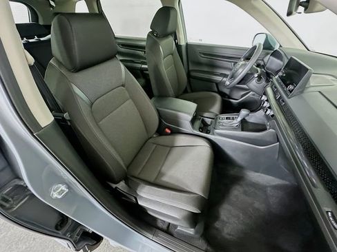 Certified 2025 Honda CR-V LX image 7