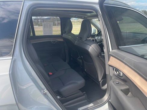 Used 2025 Volvo XC90 B6 Plus AWD/4WD image 12