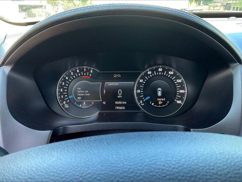Used 2017 Ford Explorer Platinum AWD/4WD image 13
