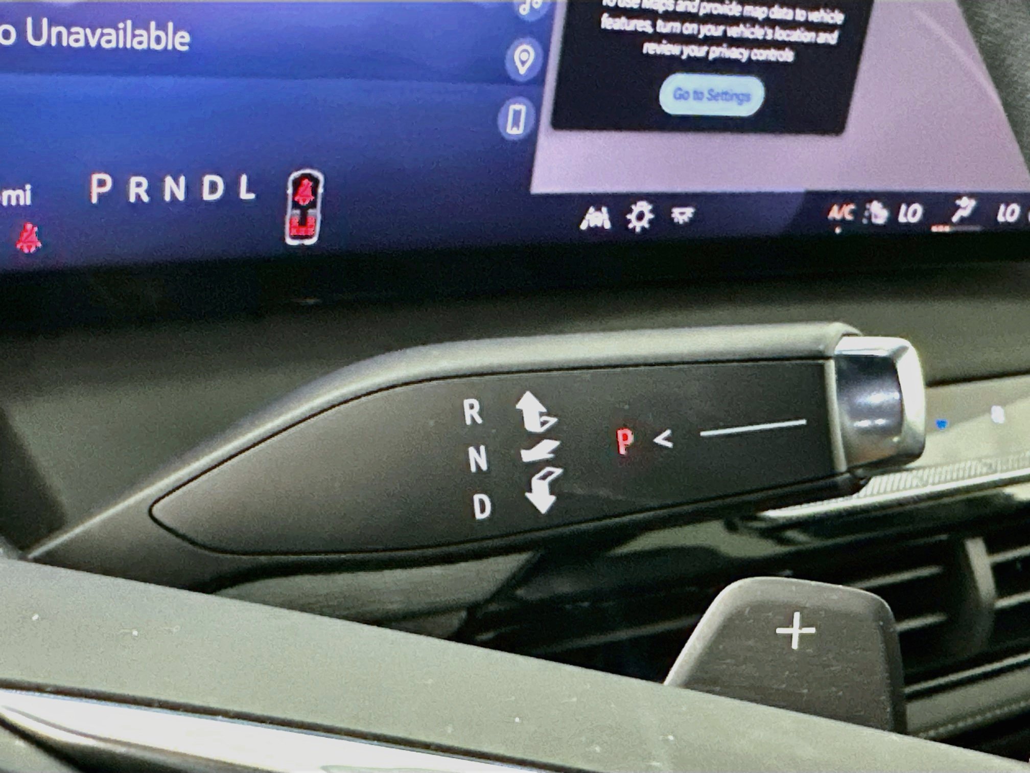 Used 2025 Buick Enclave Preferred FWD image 24