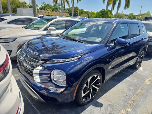 Used 2024 Mitsubishi Outlander SE image 34