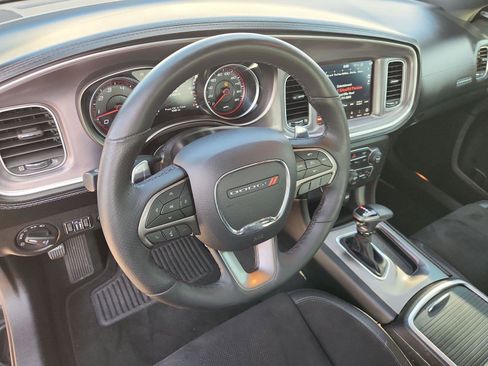 Used 2019 Dodge Charger Scat Pack w/ Plus Group RWD image 10