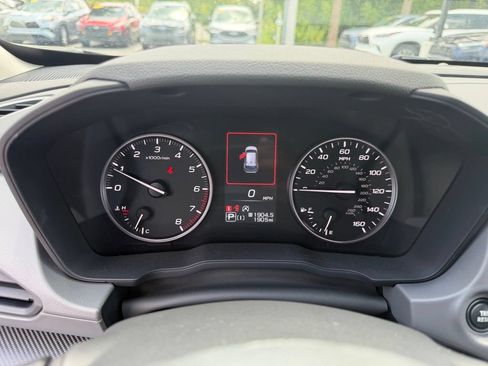 Used 2026 Subaru Crosstrek 2.5i Premium AWD/4WD image 25