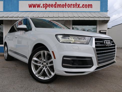 Used 2017 Audi Q7 3.0T Prestige AWD/4WD image 2