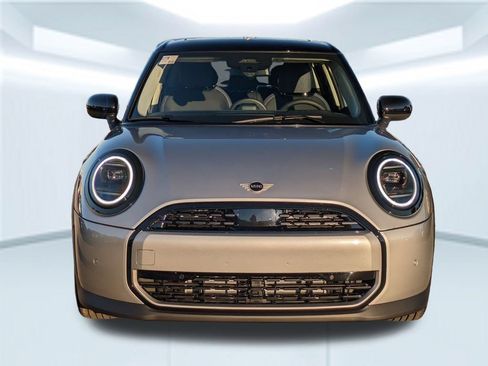 New 2026 MINI Cooper 4-Door Hardtop FWD image 8