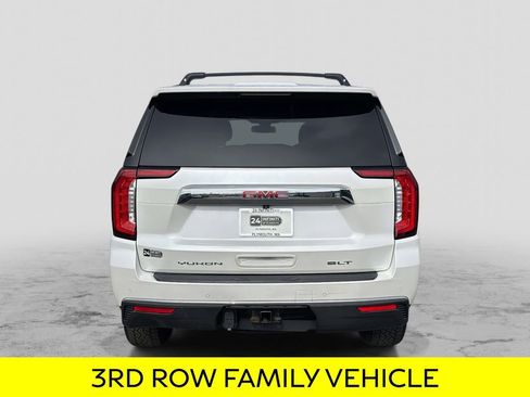 Used 2021 GMC Yukon SLT w/ SLT Premium Package image 4
