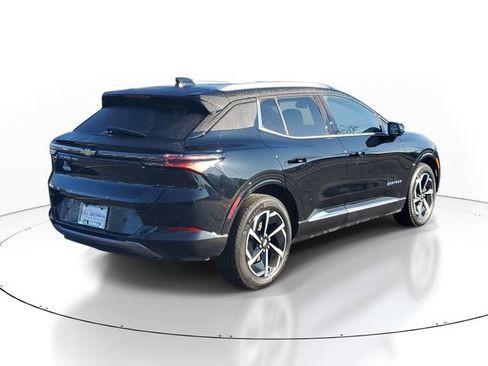 Used 2024 Chevrolet Equinox EV LT w/ LPO, All-Weather Mat Package AWD/4WD image 4