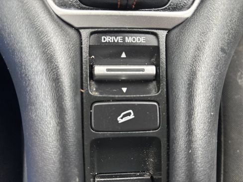 Used 2025 Honda HR-V Sport image 8