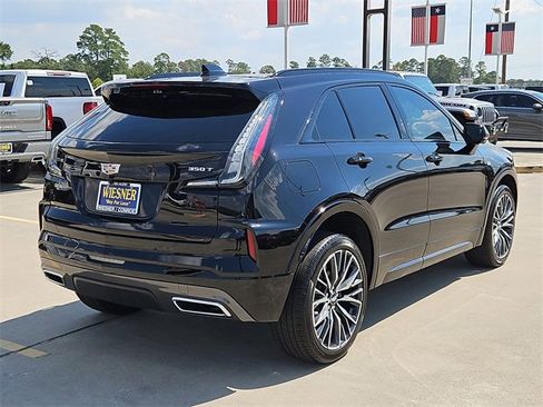 Used 2025 Cadillac XT4 Sport image 10