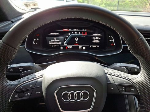 Used 2024 Audi SQ8 Prestige AWD/4WD image 20