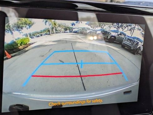 Used 2025 Toyota Corolla LE image 25