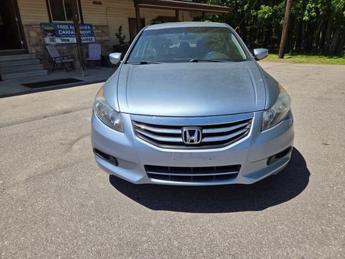 Used 2011 Honda Accord EX image 9