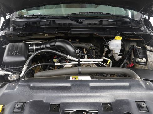 Used 2020 RAM 1500 Express w/ Wheel & Sound Group image 29