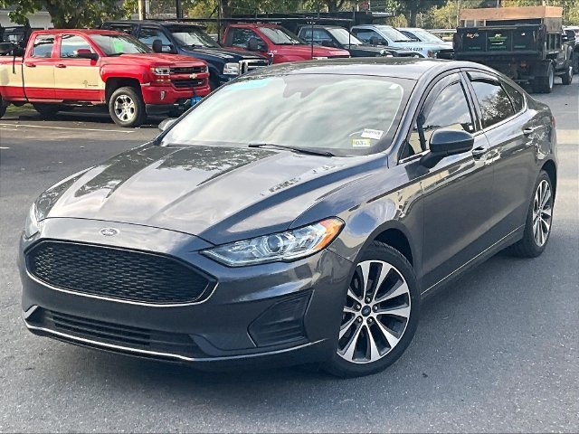 Used 2020 Ford Fusion SE AWD/4WD image 3