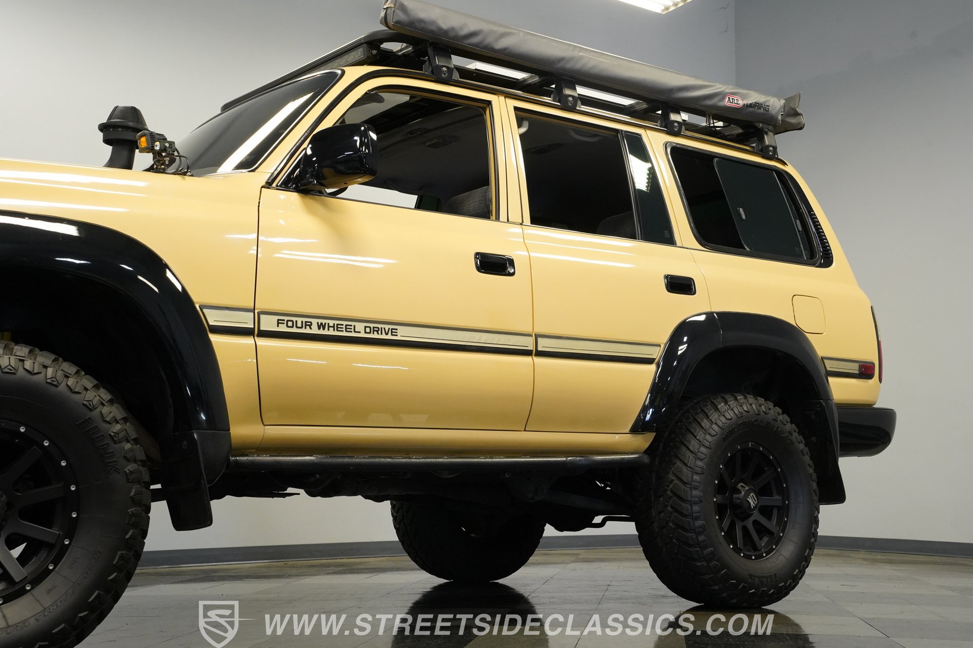 Used 1991 Toyota Land Cruiser AWD/4WD image 23