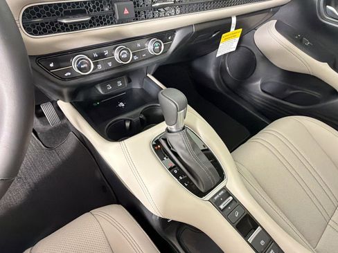New 2026 Honda HR-V EX-L image 18