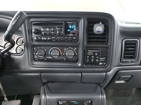 Used 2001 GMC Sierra 1500 4x4 Extended Cab w/ Convenience Plus Group image 25