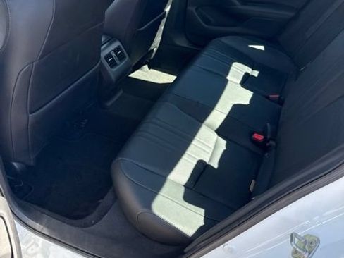Used 2019 Honda Accord EX-L image 8