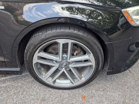 Used 2018 Audi A3 2.0T Premium Plus w/ Premium Plus Package AWD/4WD image 11