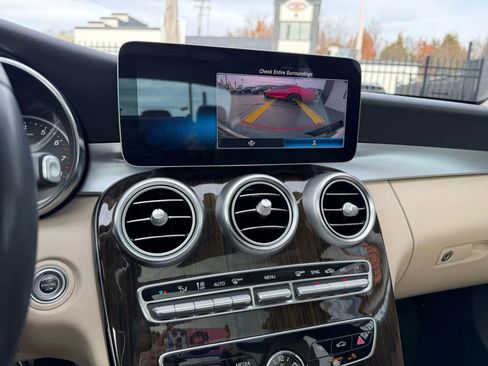 Used 2019 Mercedes-Benz C 300 4MATIC Sedan image 29