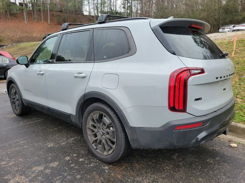 Certified 2022 Kia Telluride SX w/ SX Prestige Package image 4