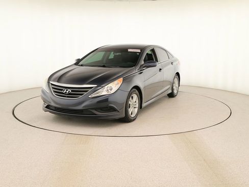Used 2014 Hyundai Sonata GLS image 12