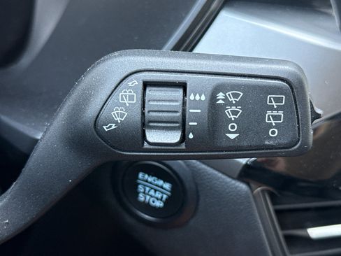 Used 2024 Ford Escape Active FWD image 19