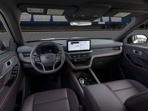 New 2026 Ford Explorer Platinum w/ LUX Leather Package AWD/4WD image 9