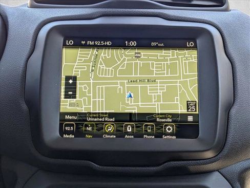 Used 2023 Jeep Renegade Trailhawk AWD/4WD image 14