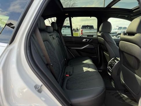 Used 2023 BMW X5 xDrive40i image 26