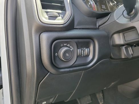 Used 2019 RAM 2500 Tradesman AWD/4WD image 24