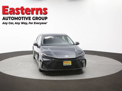 Used 2025 Toyota Camry LE FWD image 49