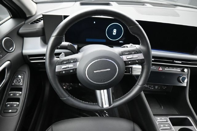 New 2026 Hyundai Sonata Limited FWD image 14