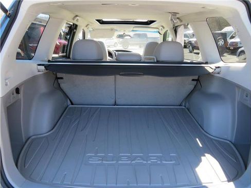 Used 2009 Subaru Forester 2.5X Limited image 32