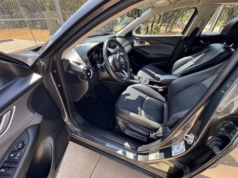 Used 2019 MAZDA CX-3 Touring w/ Touring I-ACTIVSENSE Package FWD image 22