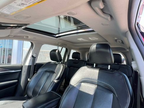 Used 2022 Jeep Grand Cherokee Limited image 35