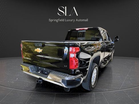 Used 2026 Chevrolet Silverado 2500 LT w/ All Star Edition AWD/4WD image 6