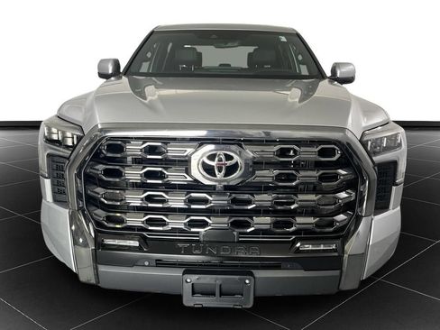 Used 2024 Toyota Tundra Platinum AWD/4WD image 8