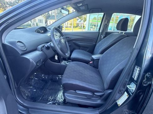 Used 2008 Toyota Yaris Sedan FWD image 11