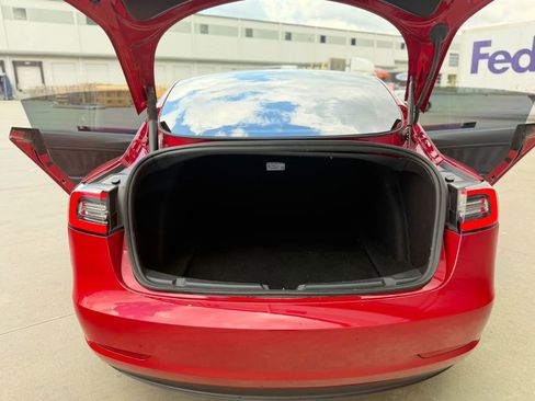 Used 2023 Tesla Model 3 Standard Range RWD image 19