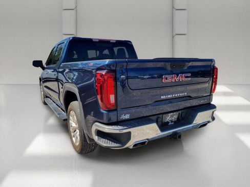 Used 2022 GMC Sierra 1500 SLT AWD/4WD image 7