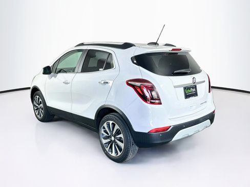 Used 2022 Buick Encore Preferred w/ Safety Package II AWD/4WD image 5