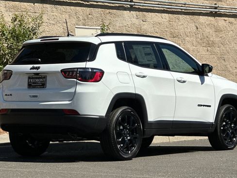 New 2026 Jeep Compass Latitude AWD/4WD image 3