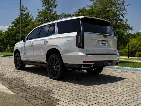 Used 2024 Cadillac Escalade Premium Luxury Platinum w/ LPO, Floor Liner Package AWD/4WD image 7